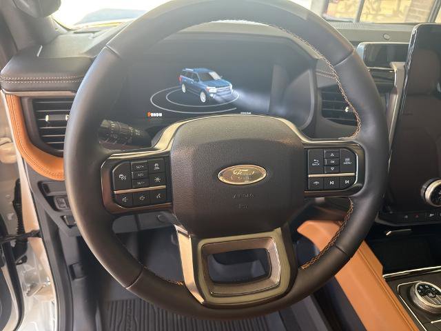 Certified 2024 Ford Expedition Platinum image 10
