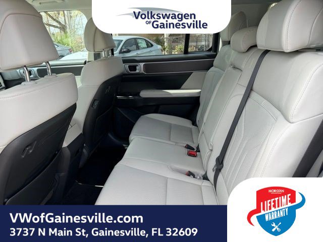 Used 2025 Hyundai Santa Fe SEL image 13