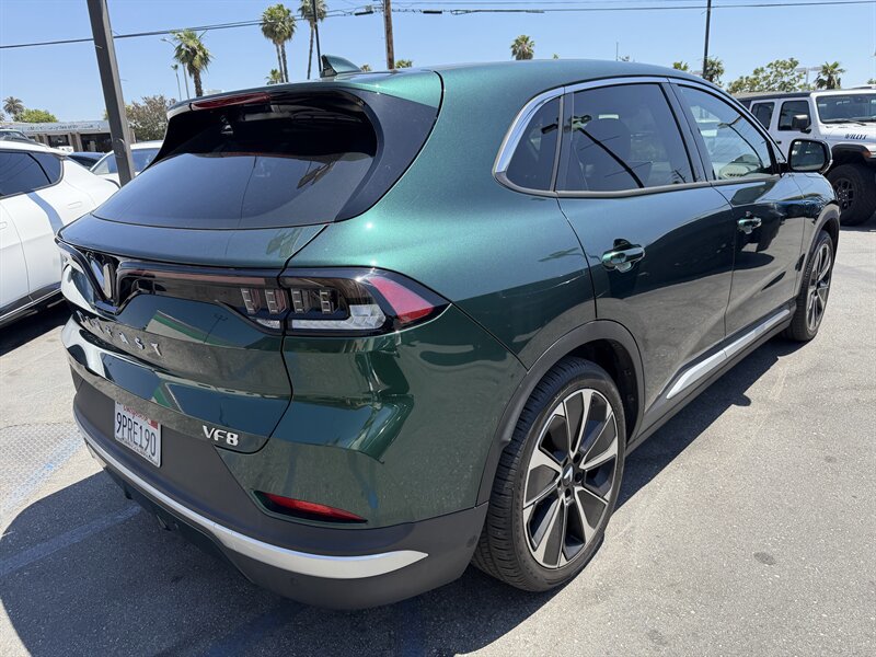 Used 2023 VinFast VF 8 Plus AWD/4WD image 9