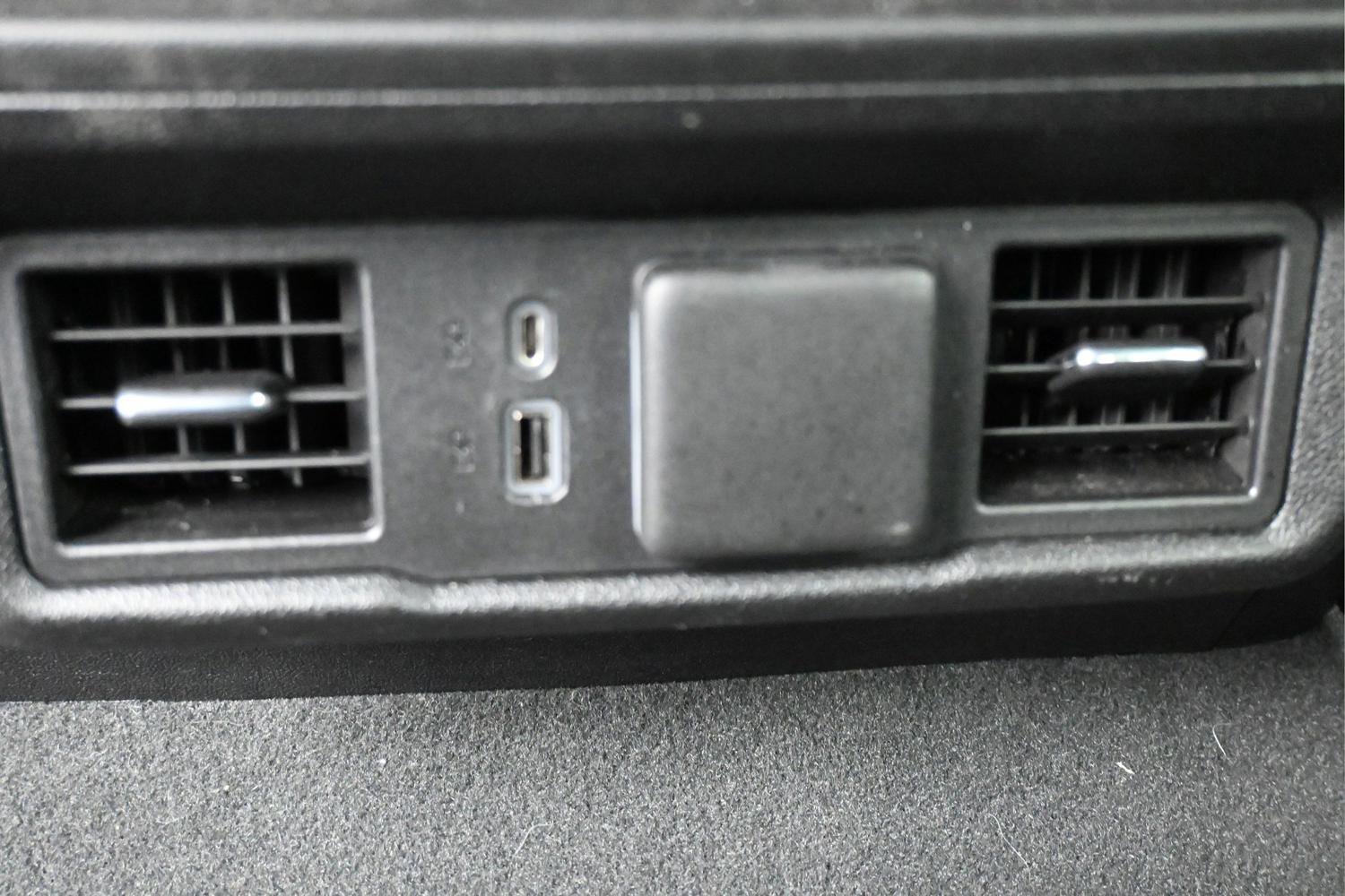 Used 2023 Chevrolet Silverado 1500 LT image 8