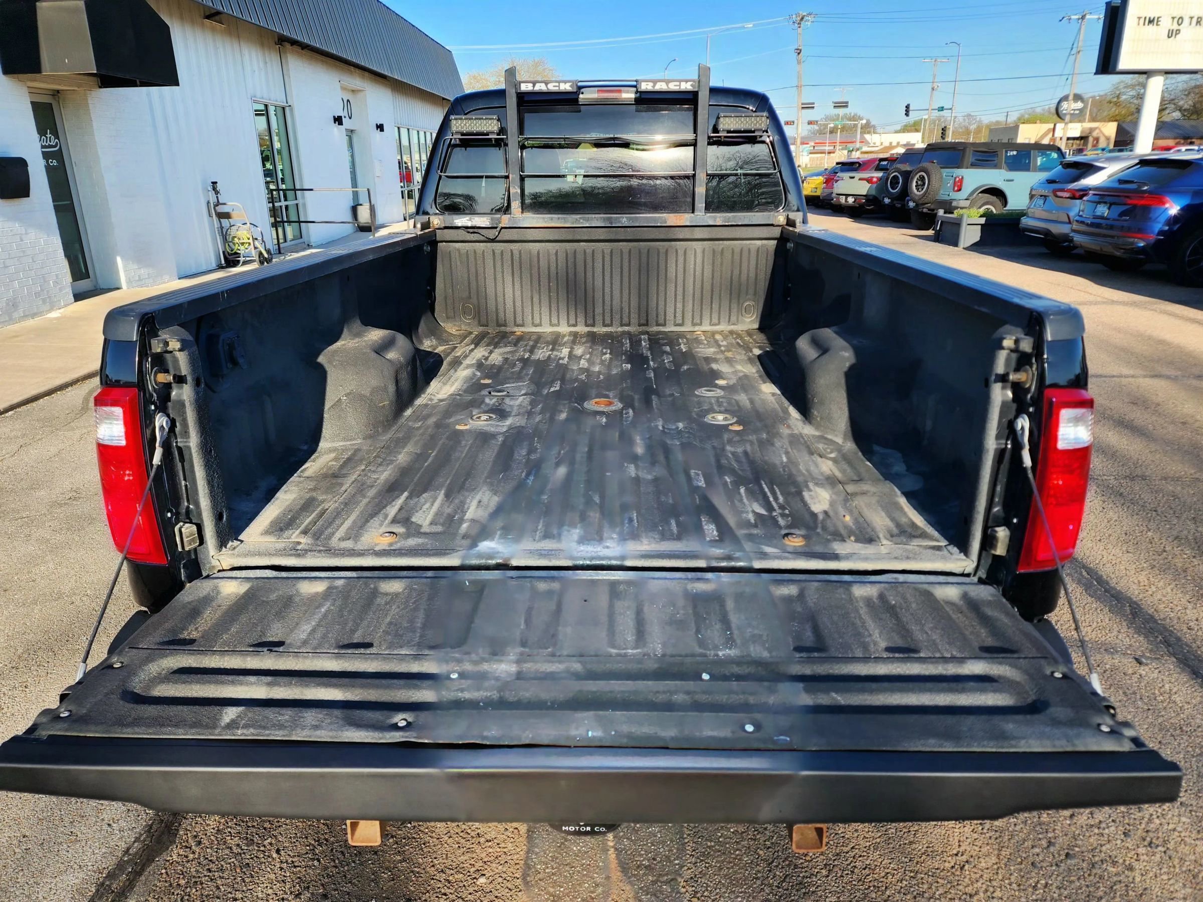 Used 2016 Ford F350 XLT w/ FX4 4x4 Off Road Package image 7