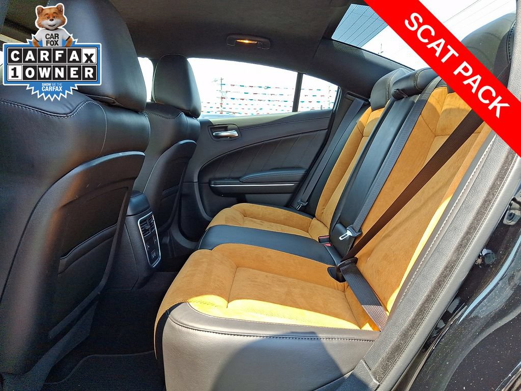 Used 2022 Dodge Charger Scat Pack w/ Plus Group RWD image 10