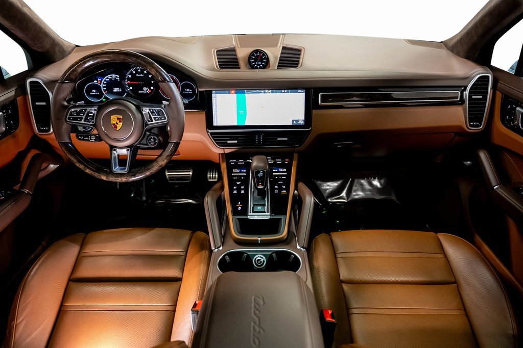 Used 2021 Porsche Cayenne Turbo image 37