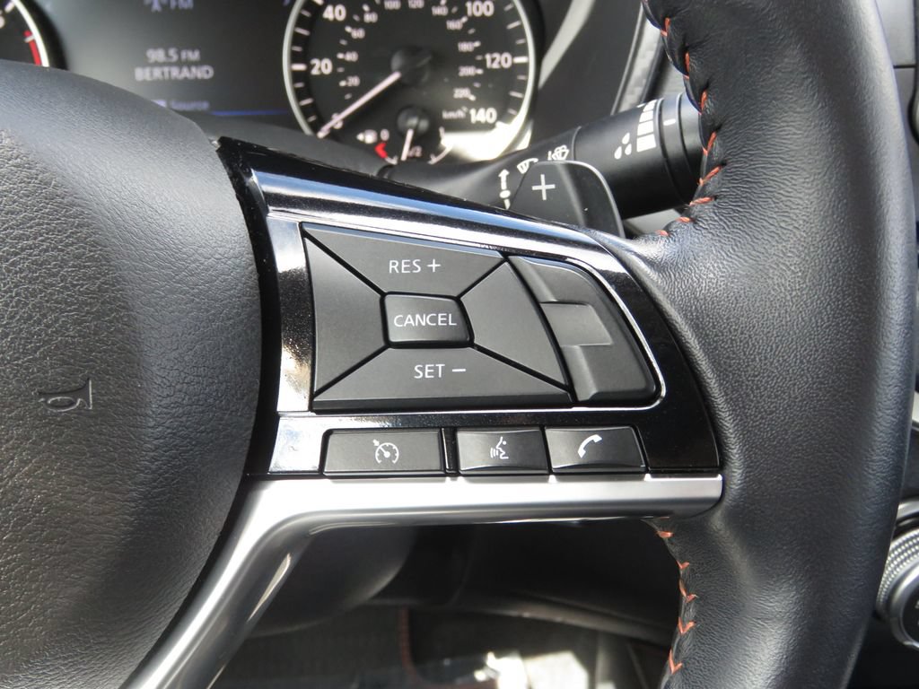 Used 2021 Nissan Altima 2.5 SR AWD/4WD image 22
