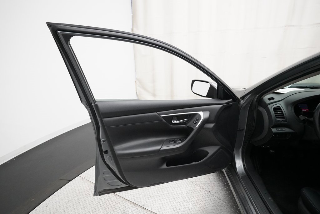 Used 2018 Nissan Altima 2.5 SR image 27