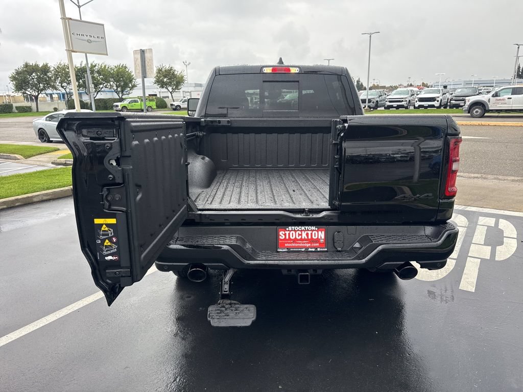 New 2026 RAM 1500 Big Horn AWD/4WD image 10