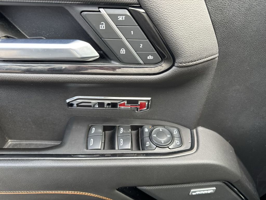 Used 2022 GMC Sierra 1500 AT4 w/ Technology Package AWD/4WD image 22