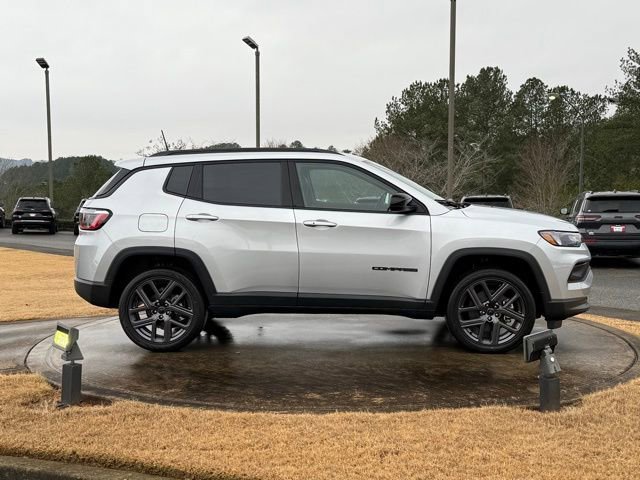 New 2026 Jeep Compass Latitude image 8