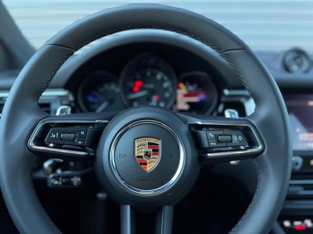 New 2026 Porsche Macan AWD/4WD image 16