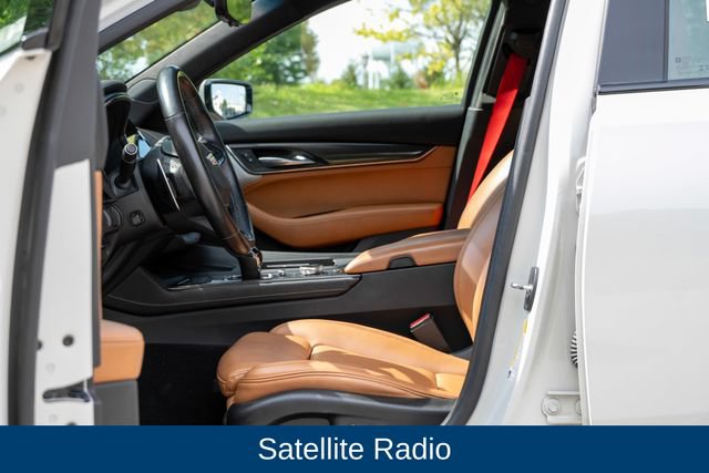 Used 2023 Cadillac CT5 V w/ Platinum Package RWD image 11