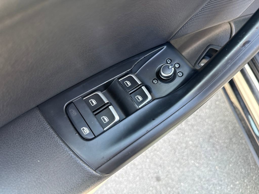 Used 2015 Audi Q3 2.0T Prestige AWD/4WD image 19
