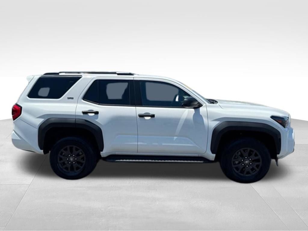 Used 2025 Toyota 4Runner SR5 AWD/4WD image 8