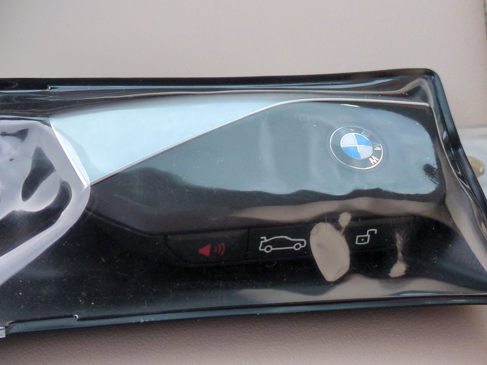 Certified 2025 BMW X1 xDrive28i w/ Convenience Package image 33