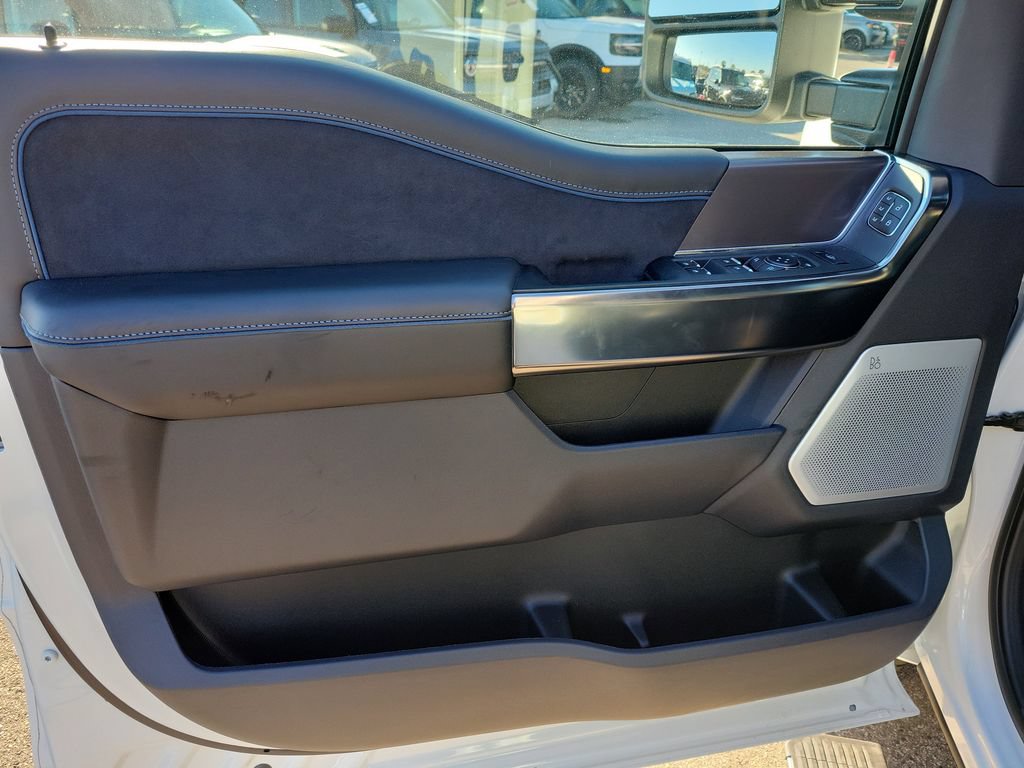 New 2026 Ford F250 Platinum AWD/4WD image 13