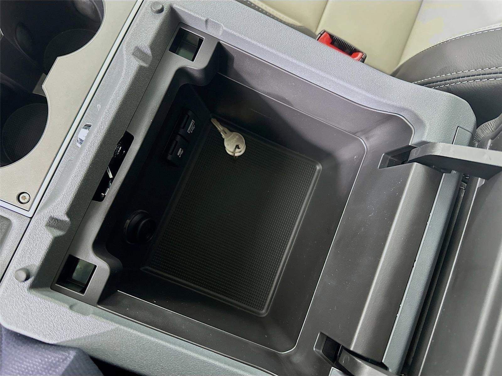 New 2025 INEOS Grenadier Fieldmaster Edition image 30