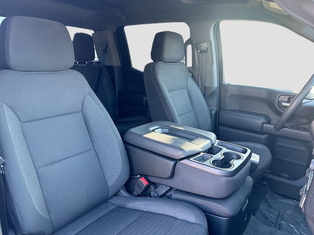 Used 2025 Chevrolet Silverado 1500 Custom Trail Boss w/ Dark Appearance Package image 26