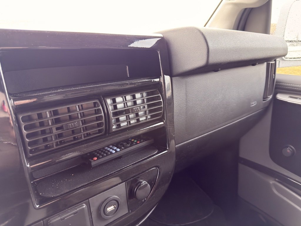 Used 2021 Chevrolet Express 2500 LS w/ Enhanced Convenience Package image 50