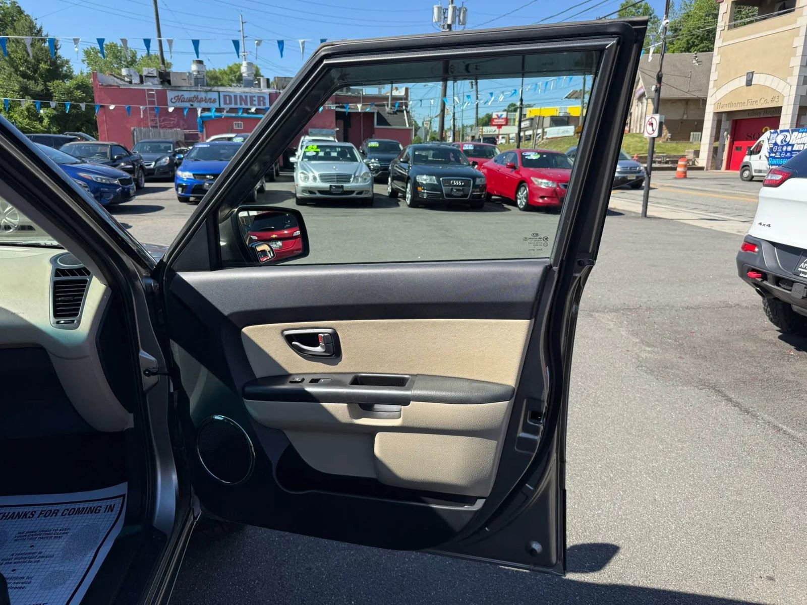 Used 2011 Kia Soul ! FWD image 43