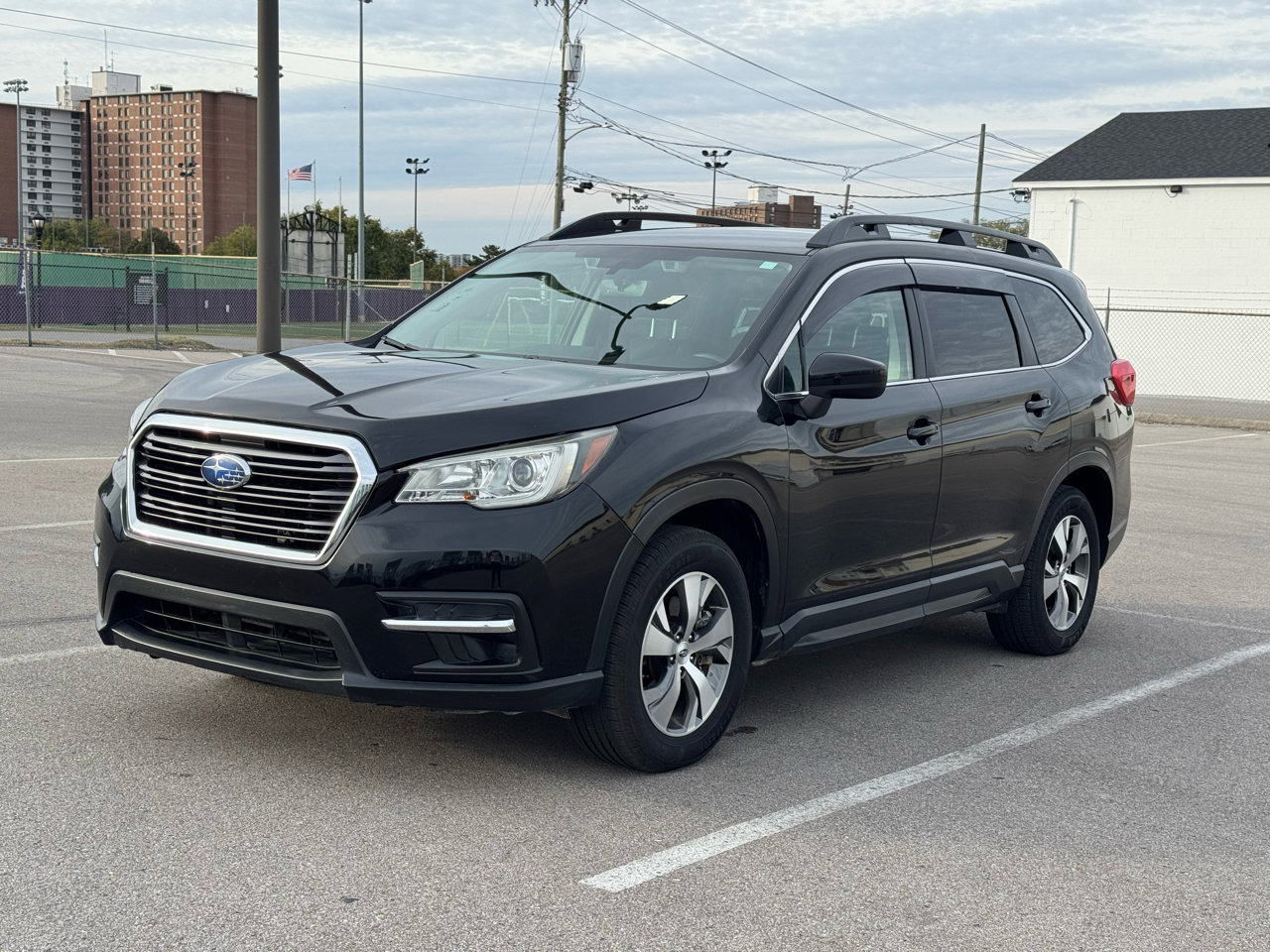 Used 2019 Subaru Ascent Premium w/ Popular Package #3 image 4