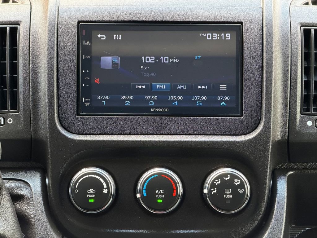 Used 2016 RAM ProMaster 2500 w/ Premium Appearance Group FWD image 13