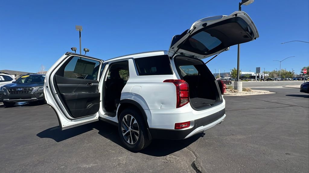 Used 2022 Hyundai Palisade SEL w/ Cargo Package FWD image 26