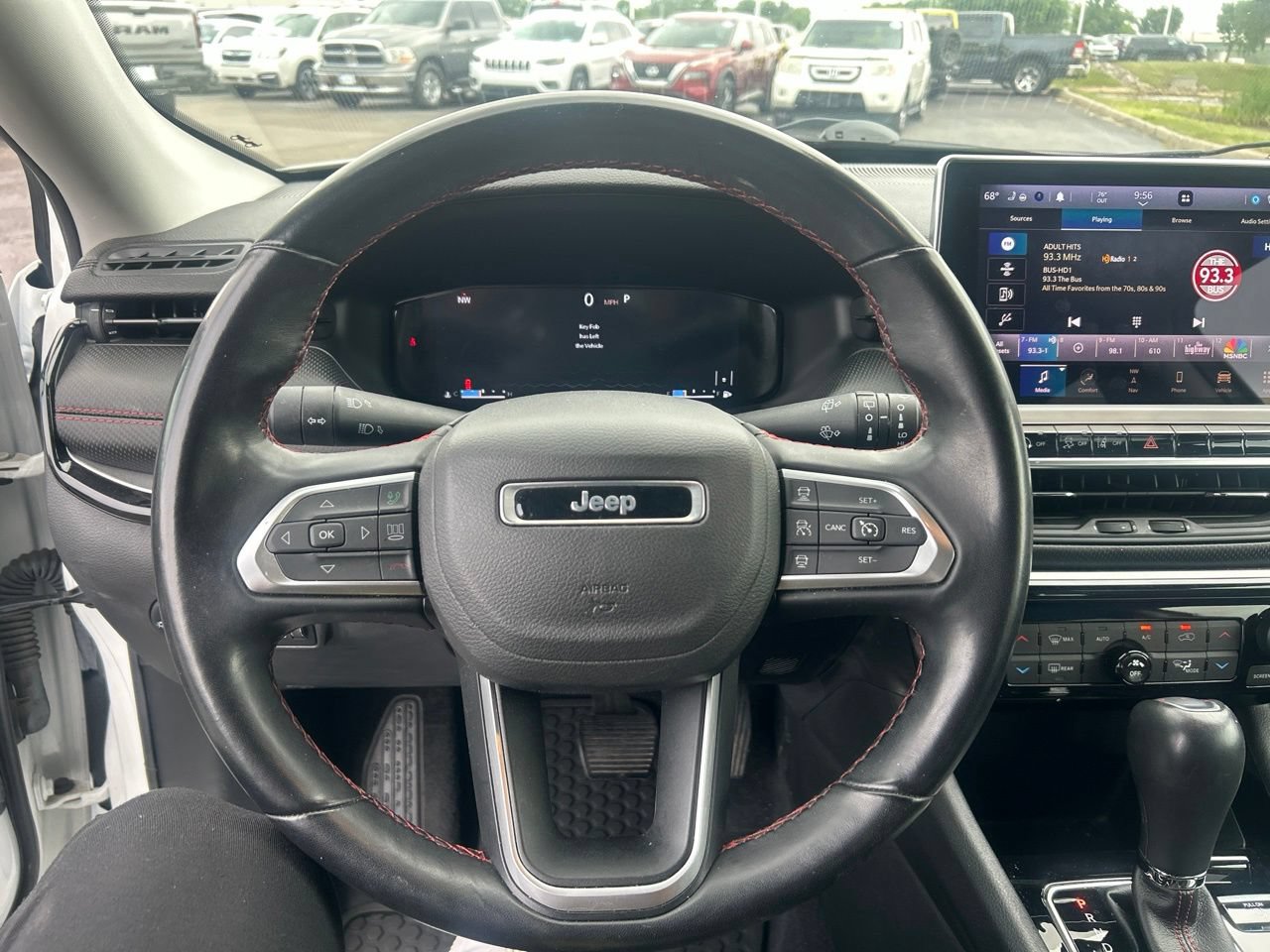 Used 2022 Jeep Compass Trailhawk w/ Trailhawk Elite Group AWD/4WD image 18
