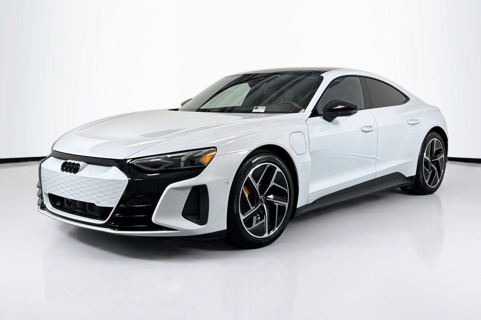 Used 2024 Audi RS e-tron GT w/ Carbon Performance Package image 1