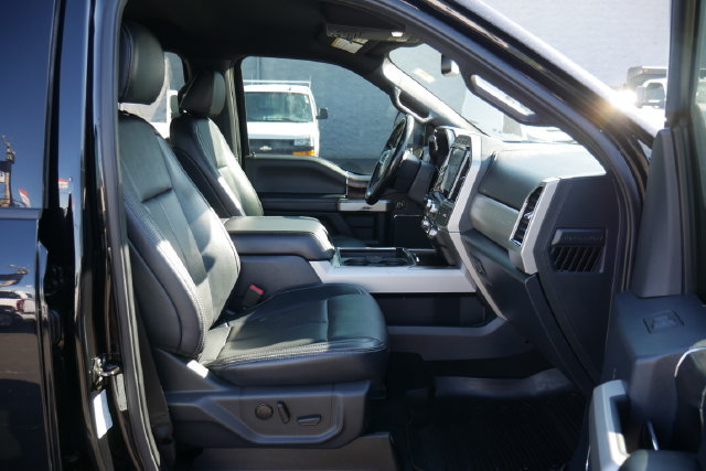 Used 2022 Ford F350 Lariat w/ Lariat Ultimate Package AWD/4WD image 27