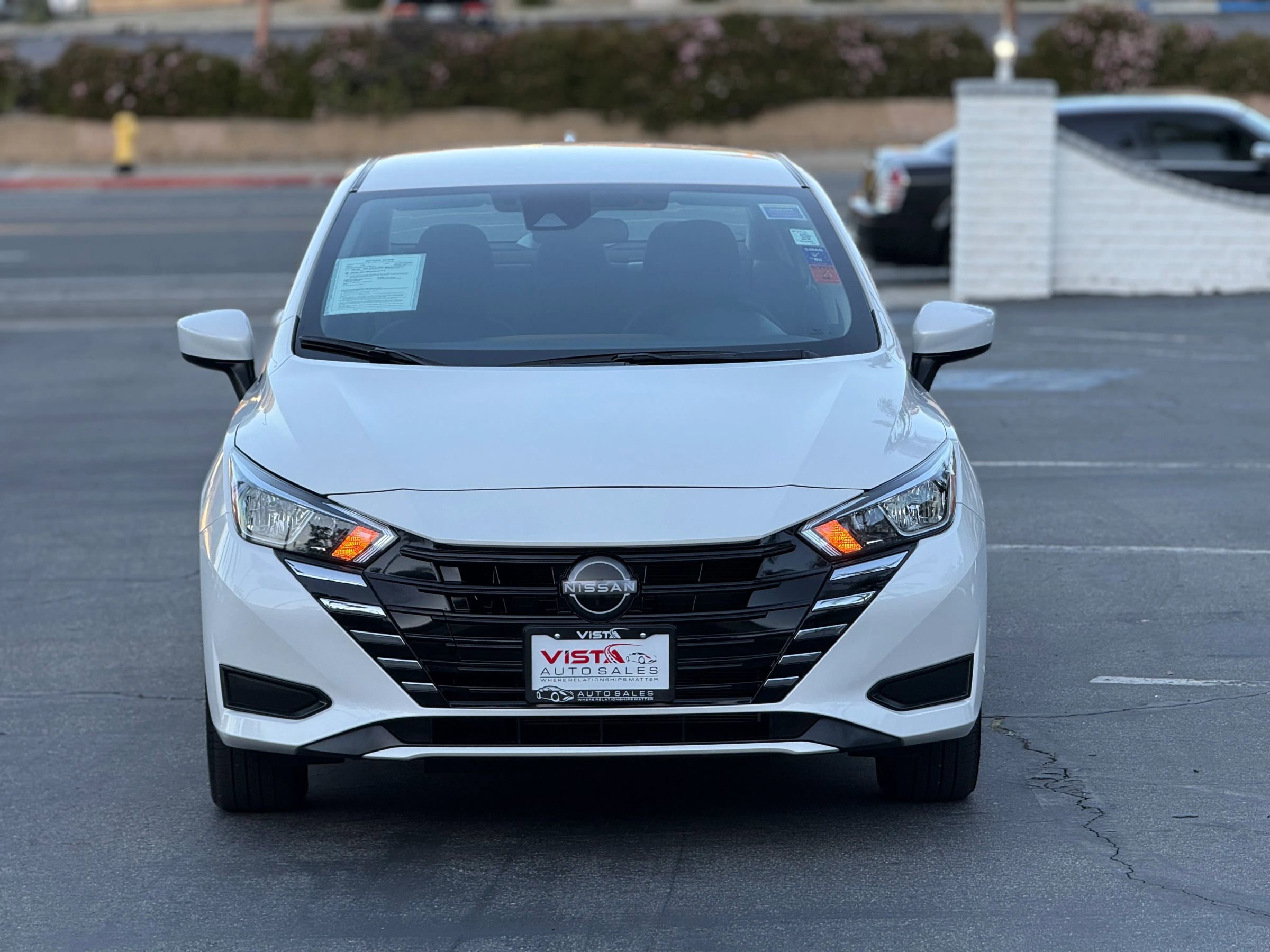 Used 2024 Nissan Versa SV w/ Trunk Package image 7