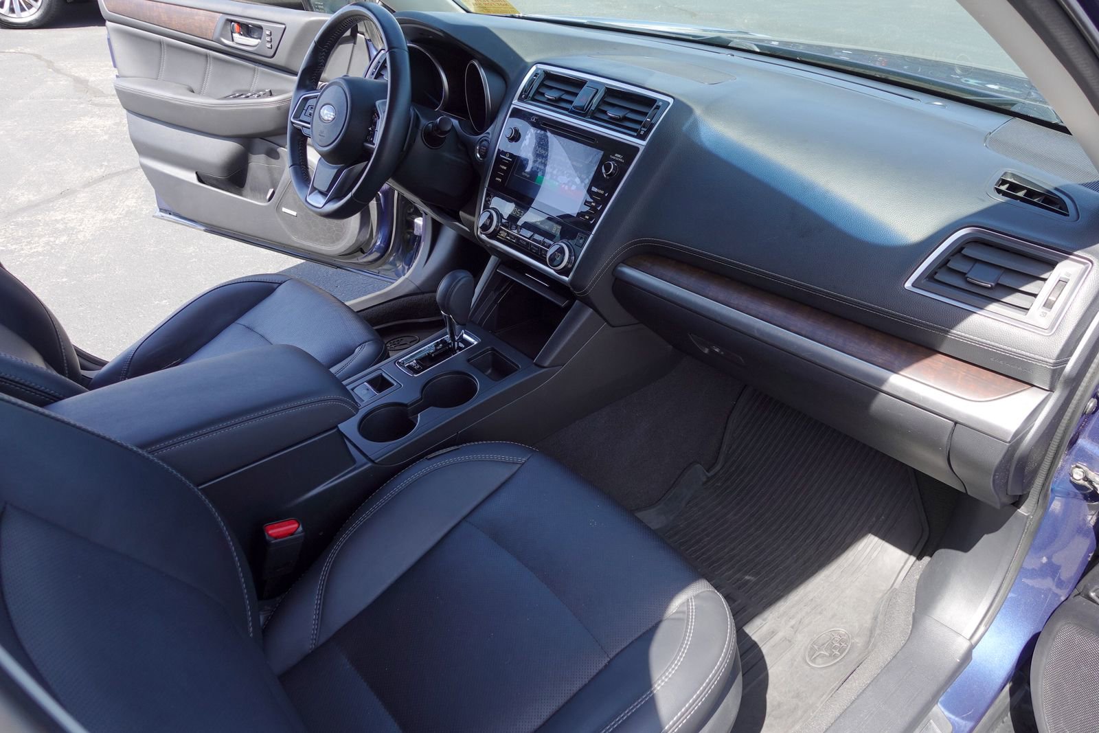 Used 2019 Subaru Outback 2.5i Limited AWD/4WD image 11