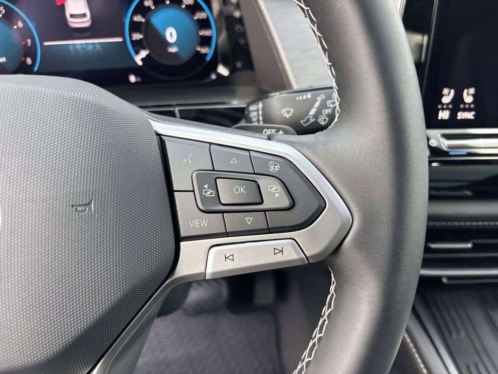 New 2026 Volkswagen Atlas Cross Sport SE image 18