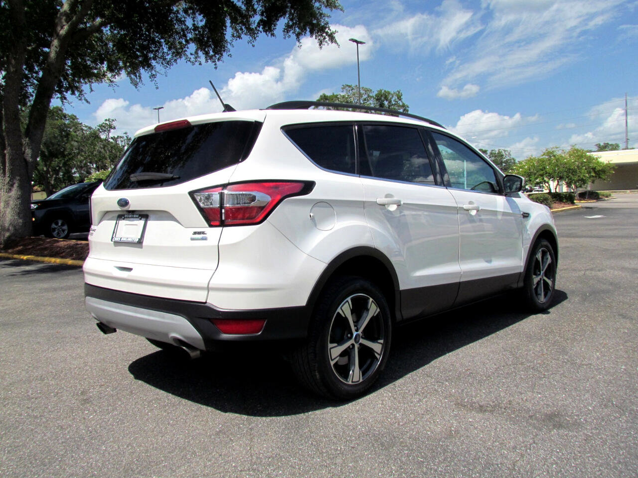 Used 2018 Ford Escape SEL w/ Ford Safe & Smart Package image 9