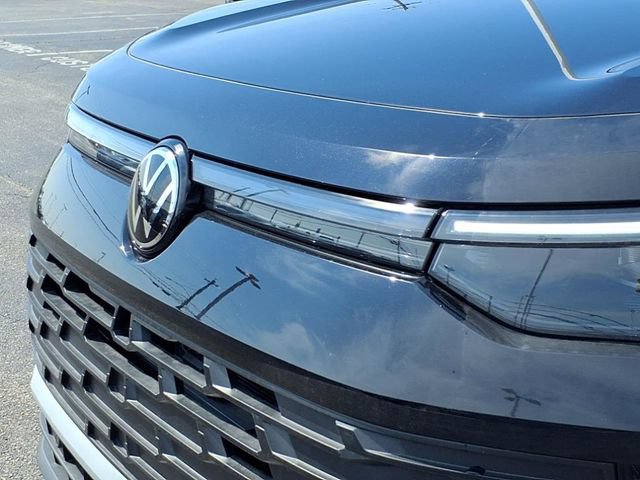 New 2025 Volkswagen Tiguan SE AWD/4WD image 21