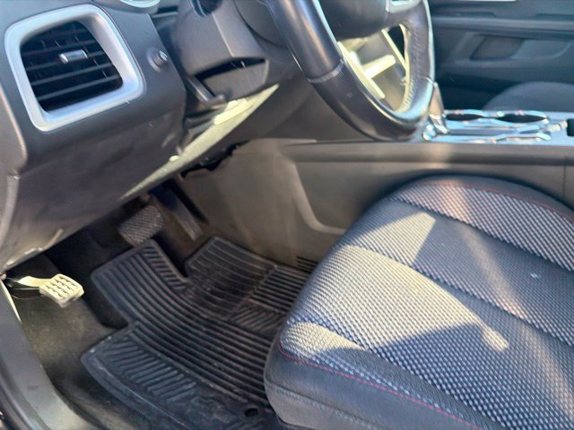 Used 2017 Chevrolet Equinox LT w/ Convenience Package FWD image 28