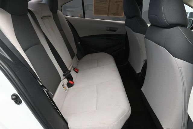Used 2022 Toyota Corolla LE FWD image 30