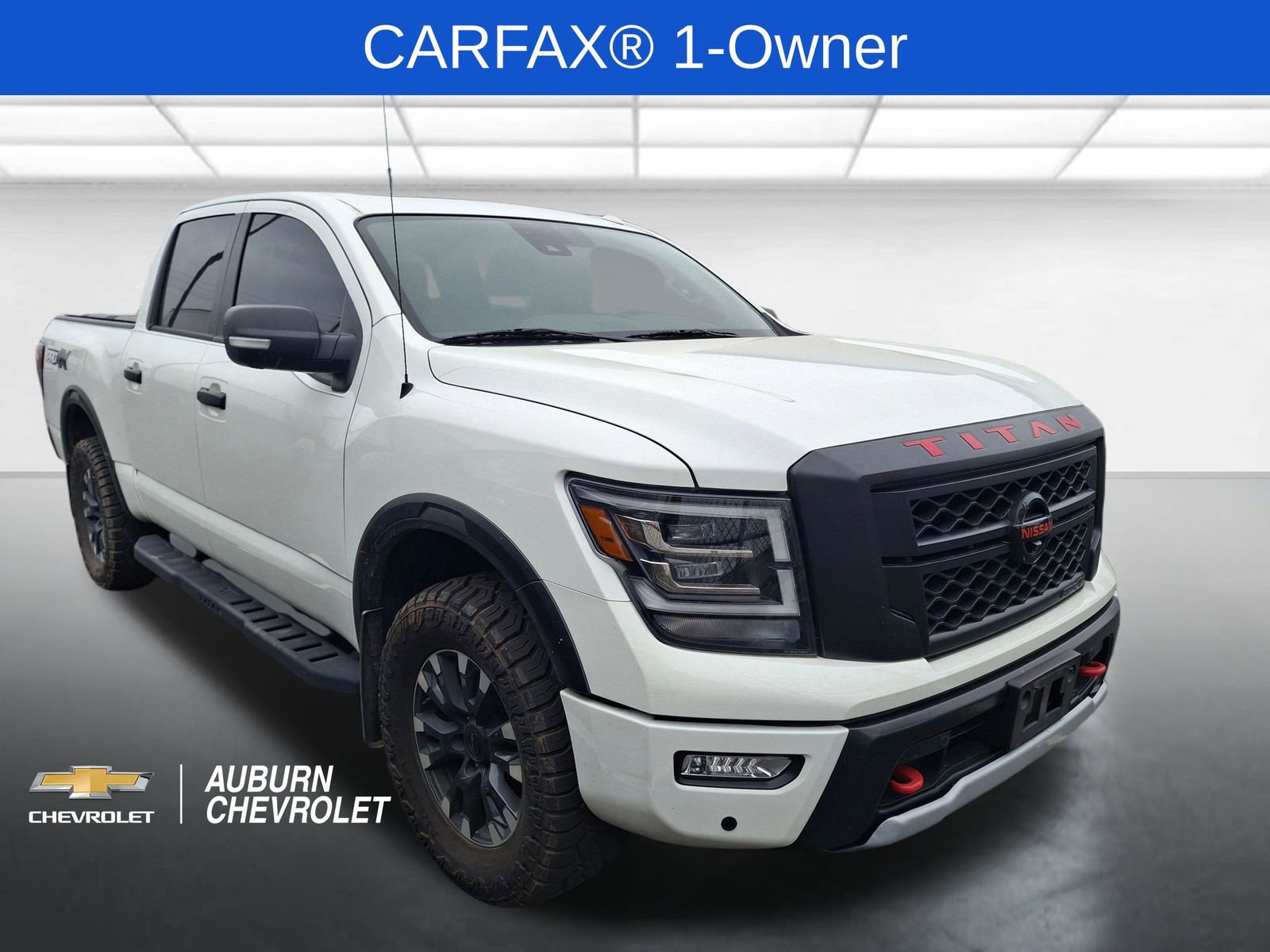 Used 2021 Nissan Titan PRO-4X w/ Pro-4x Convenience Package AWD/4WD image 1
