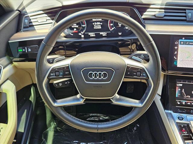 Certified 2024 Audi Q8 e-tron Premium Plus w/ Premium Plus Package AWD/4WD image 14