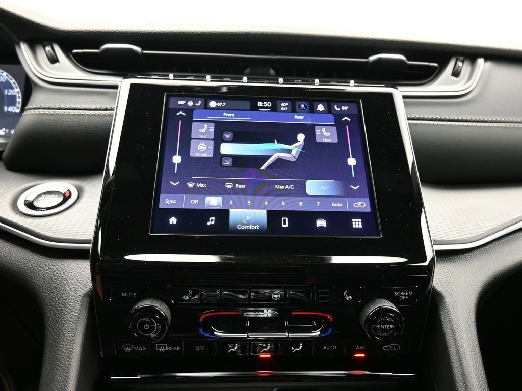 New 2026 Jeep Grand Cherokee L Laredo AWD/4WD image 28