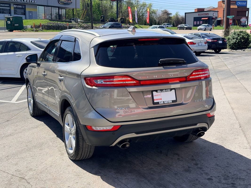 Used 2017 Lincoln MKC Premiere AWD/4WD image 4