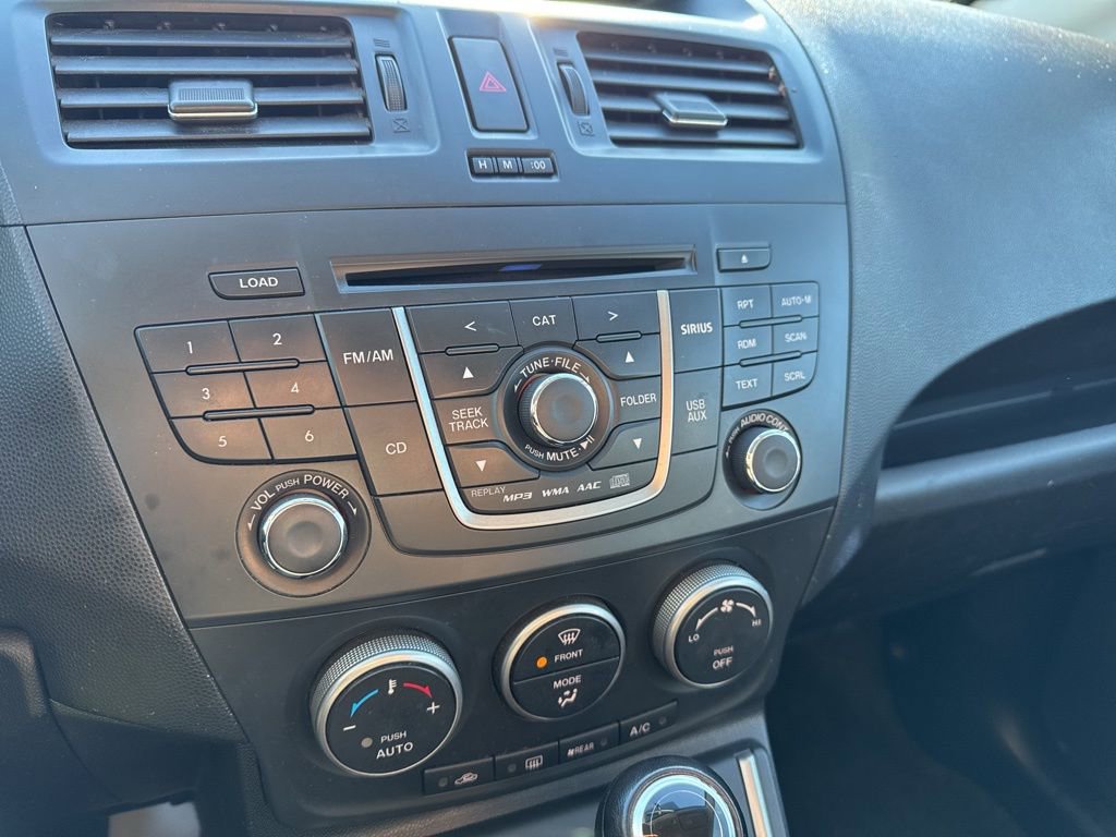 Used 2015 MAZDA MAZDA5 Touring image 25