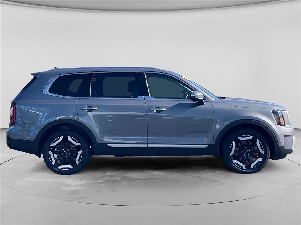 Used 2024 Kia Telluride S w/ S Sunroof Package FWD image 8
