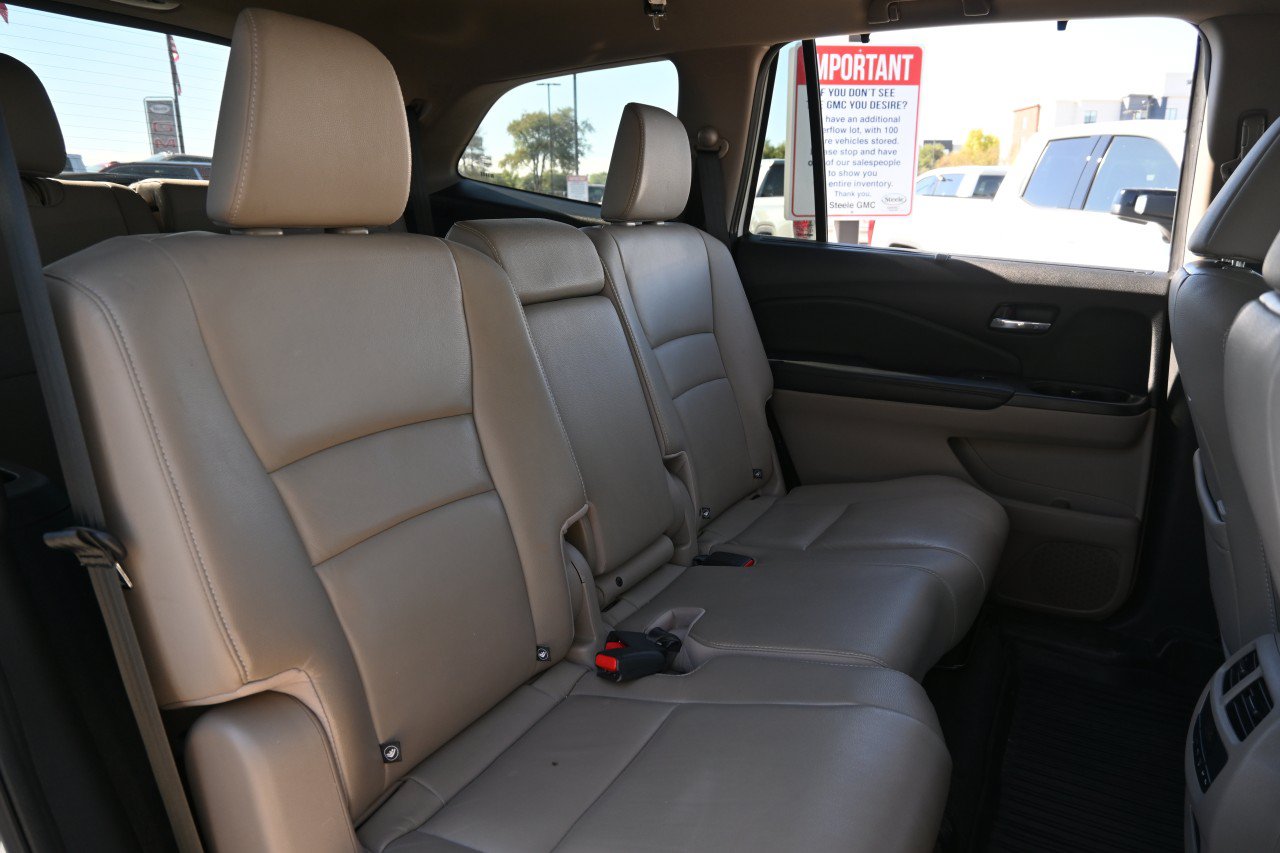 Used 2019 Honda Pilot EX-L image 25