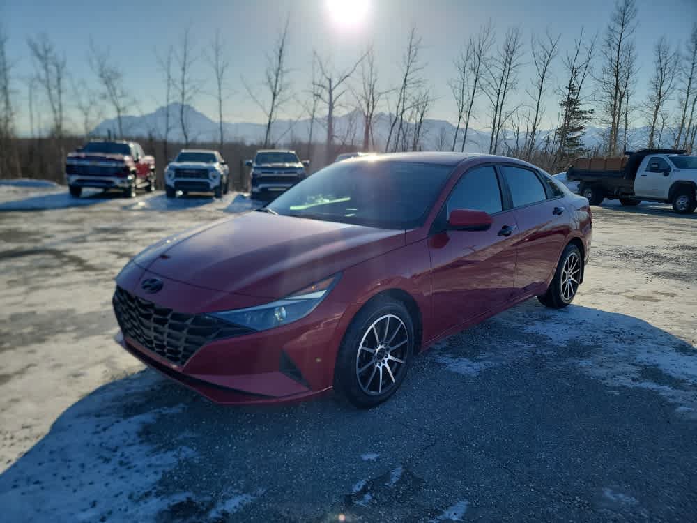 Used 2023 Hyundai Elantra SEL FWD image 1