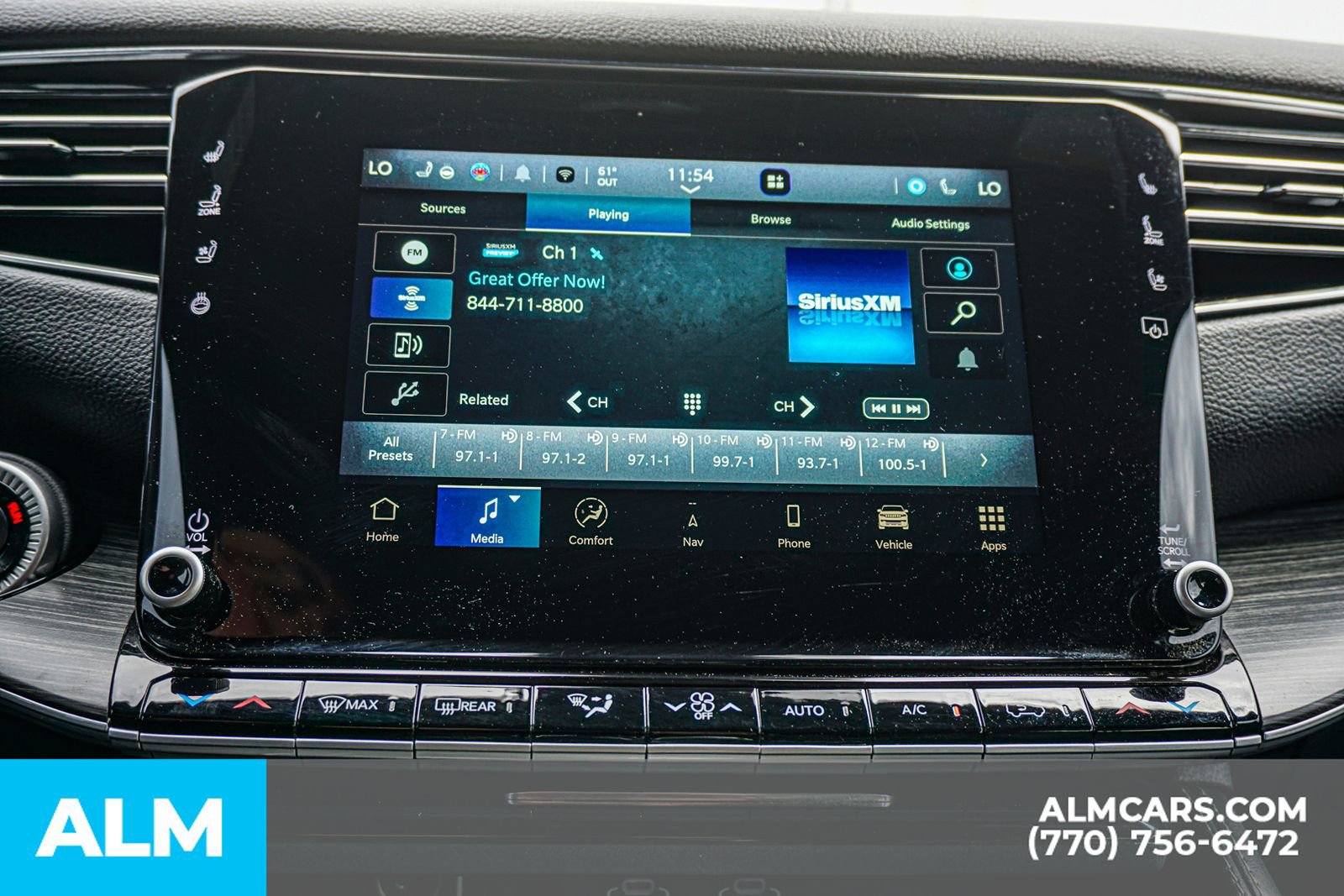 Used 2024 Jeep Wagoneer Series II w/ Flexible Seating Group RWD image 45