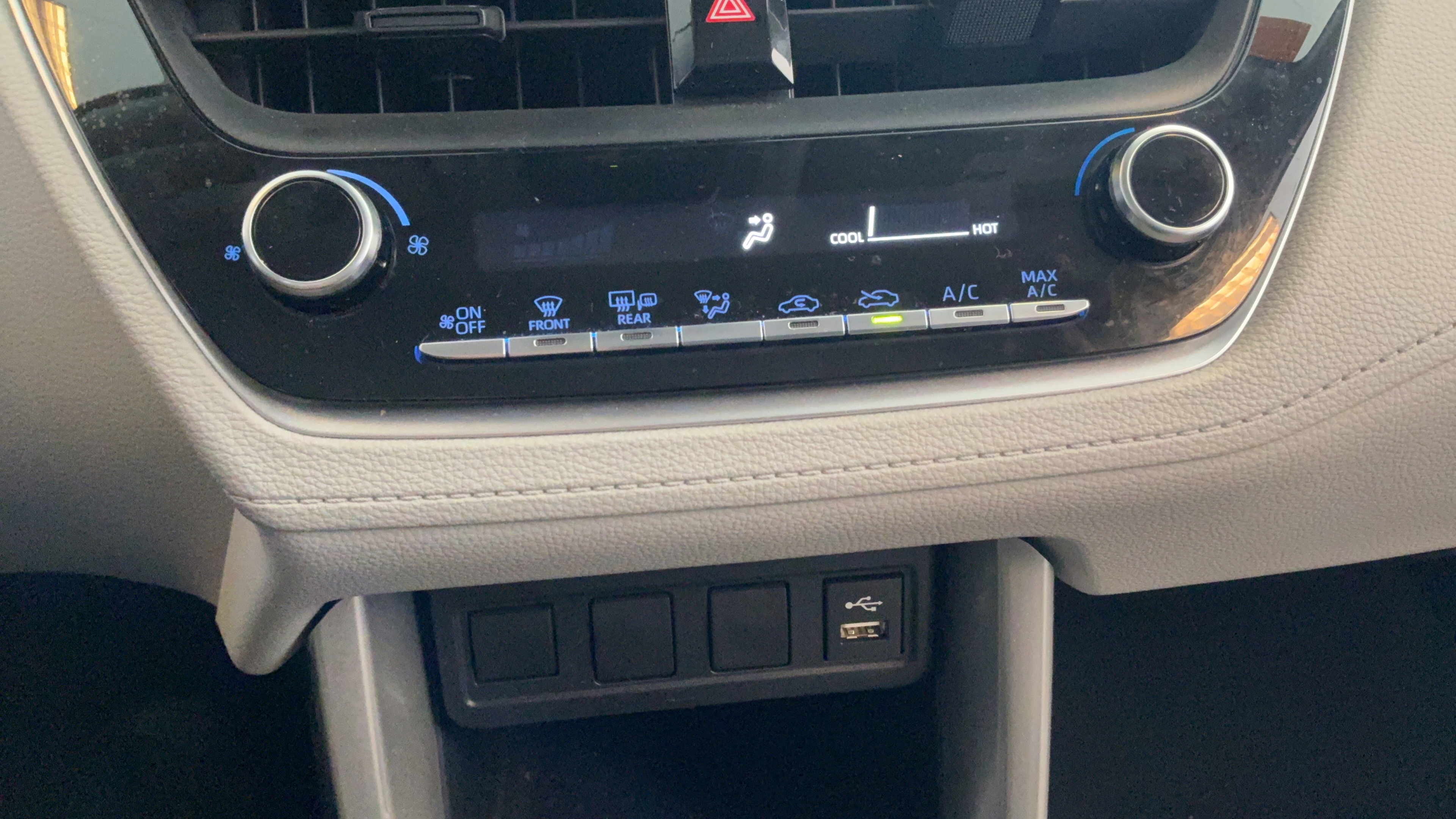 Certified 2022 Toyota Corolla Cross L AWD/4WD image 14