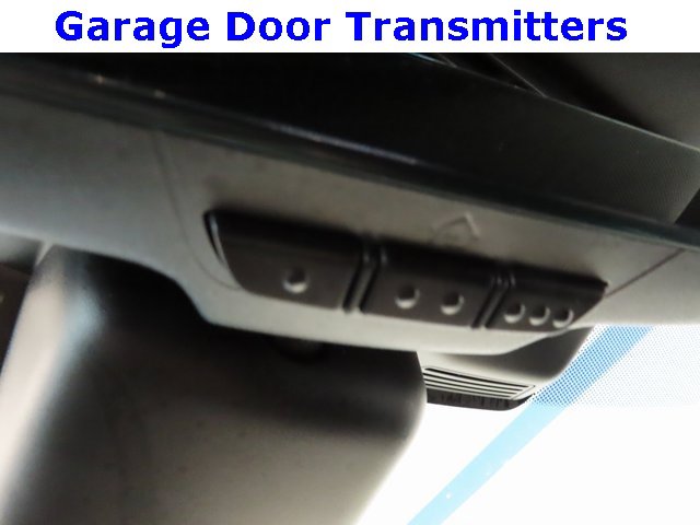 Used 2024 Jaguar F-PACE R-Dynamic S image 31