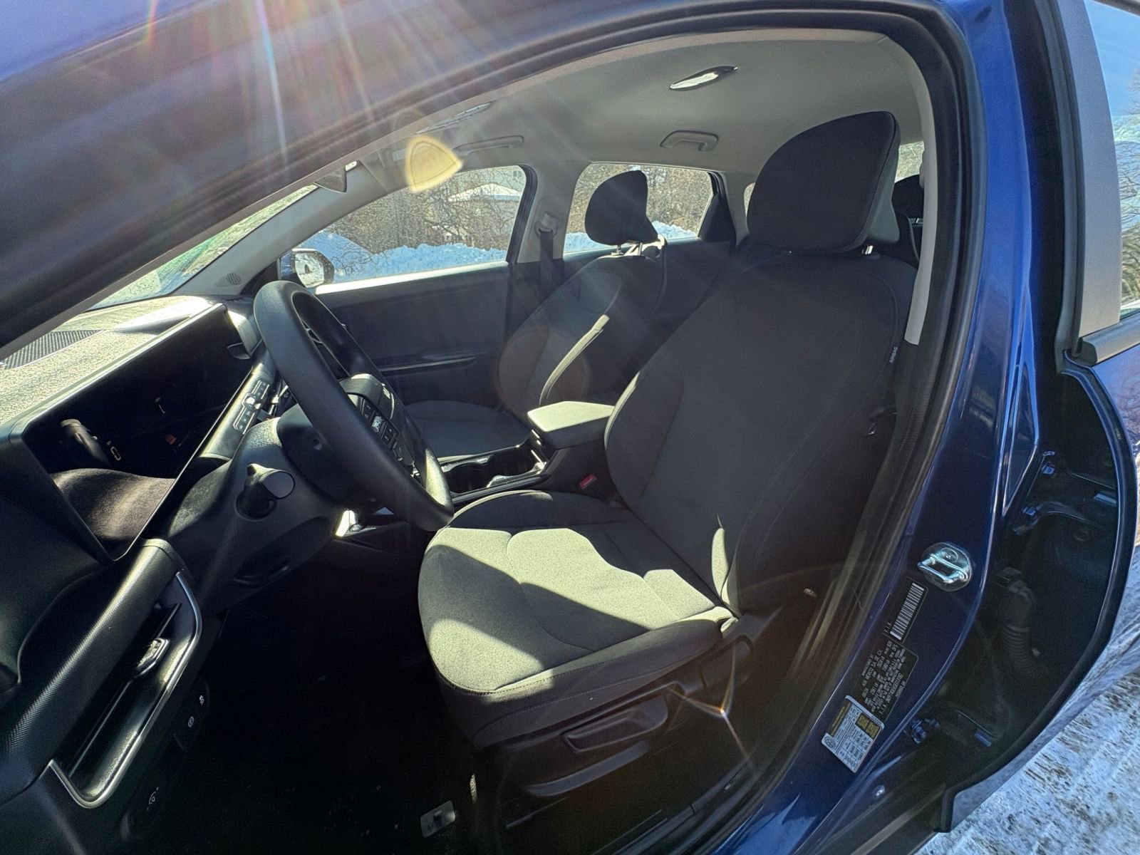 Used 2025 Kia K4 FWD image 34