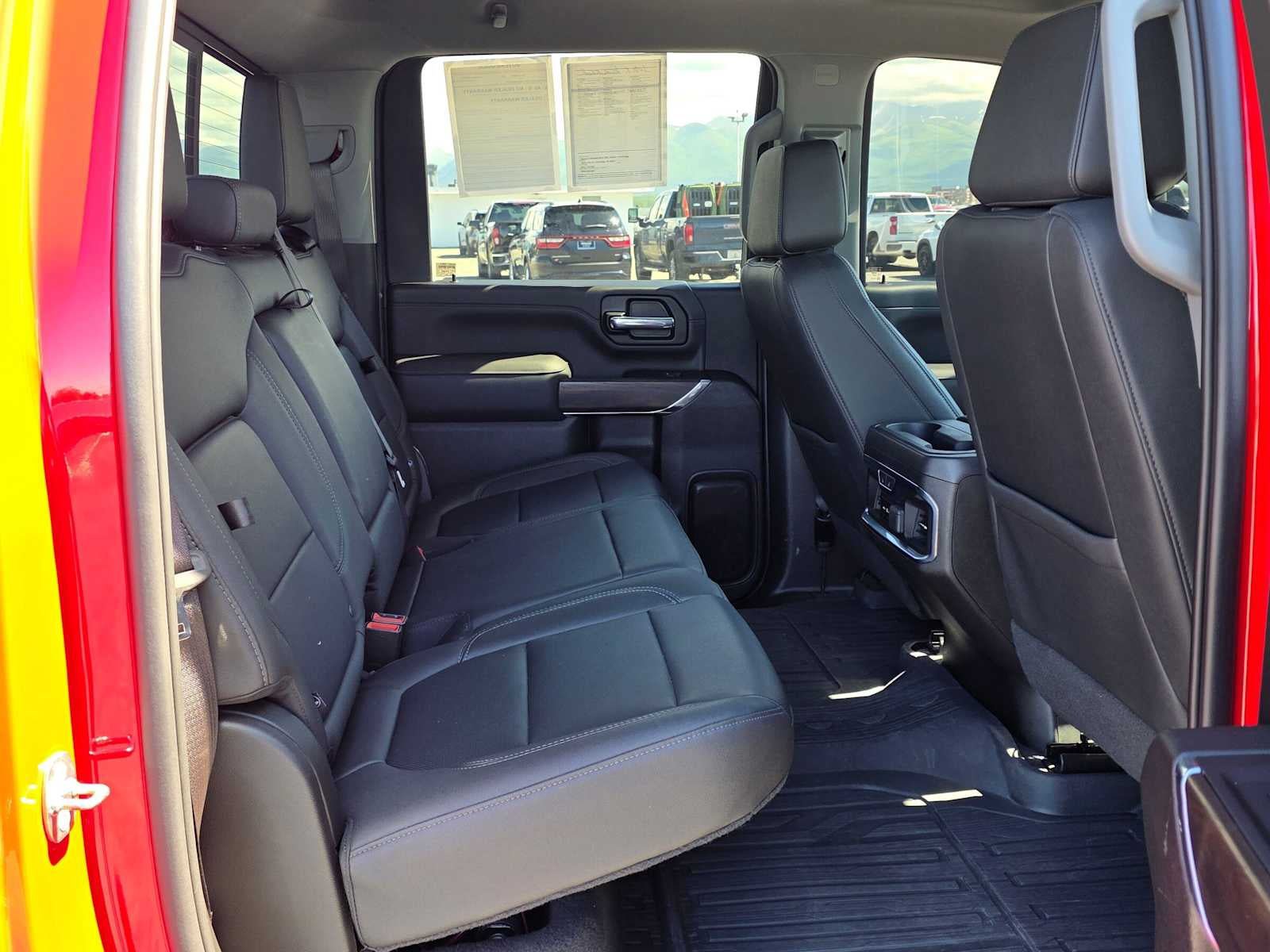 Used 2023 GMC Sierra 2500 SLT w/ SLT Premium Package AWD/4WD image 12