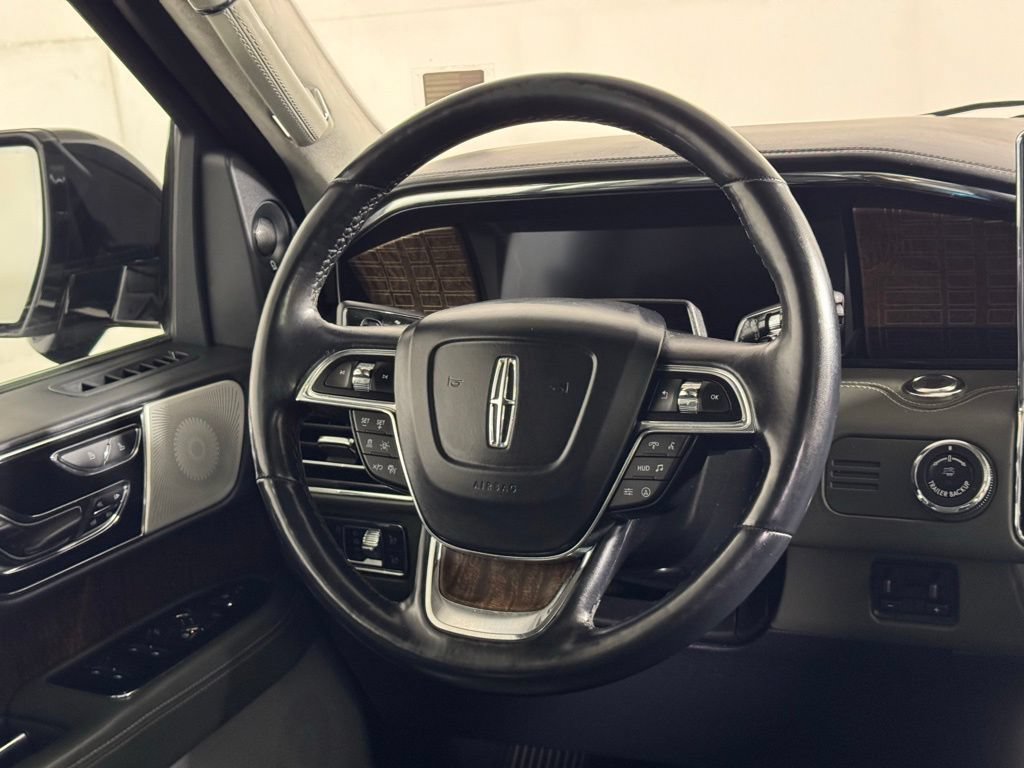 Certified 2022 Lincoln Navigator L Black Label AWD/4WD image 22