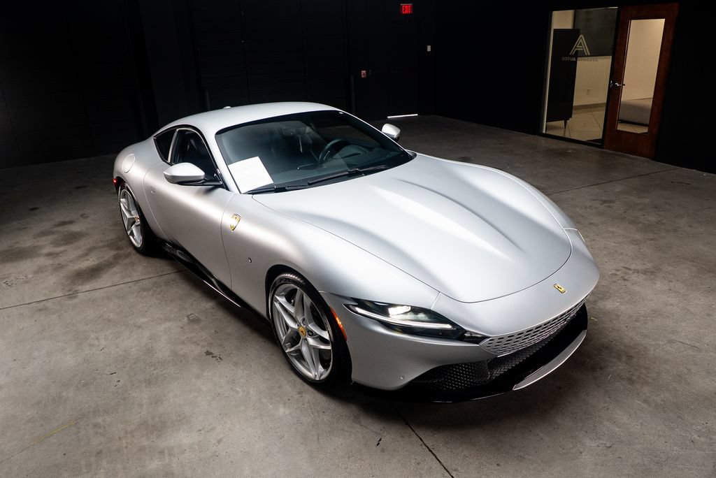 Used 2022 Ferrari Roma RWD image 14